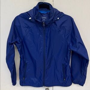 L.L. Bean women’s Royal Blue Hooded windbreaker
